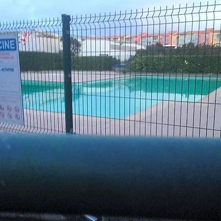 Piscine Mediterranee Le Cap D'agde Parking Et 2 Plages A 250 Metres